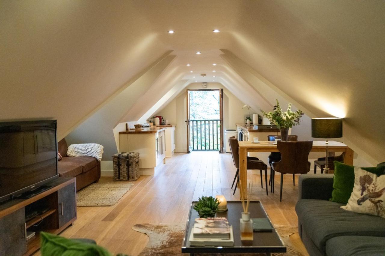 Hertford Barn Conversion Exterior photo