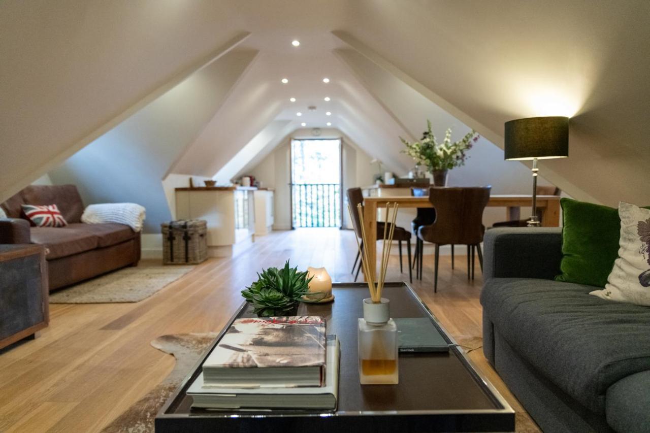Hertford Barn Conversion Exterior photo
